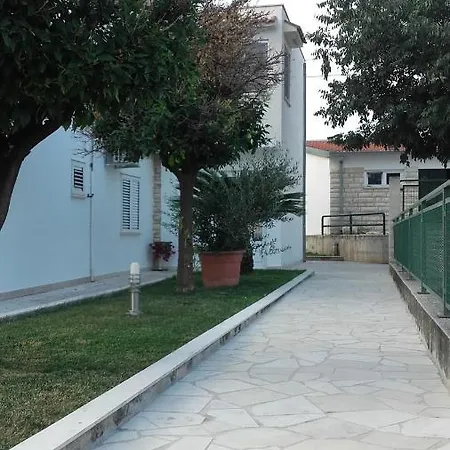 Apartman L&d Apartment Split